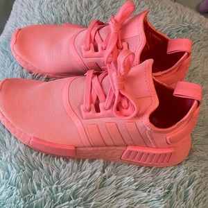 Adidas shoes women’s size 7 brand new never worn NWOT